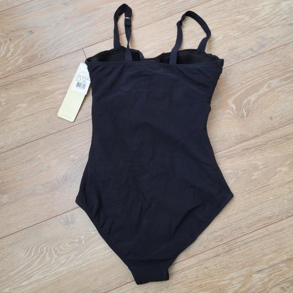114. Profile by Gottex Underwire one piece Swimsuit. Solid Black. Size 10D. NWT - Picture 2 of 4